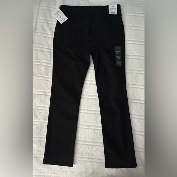 NWT Amanda Pull-On Black Jeans Straight Leg Sz 8 Short - Picture 15 of 15